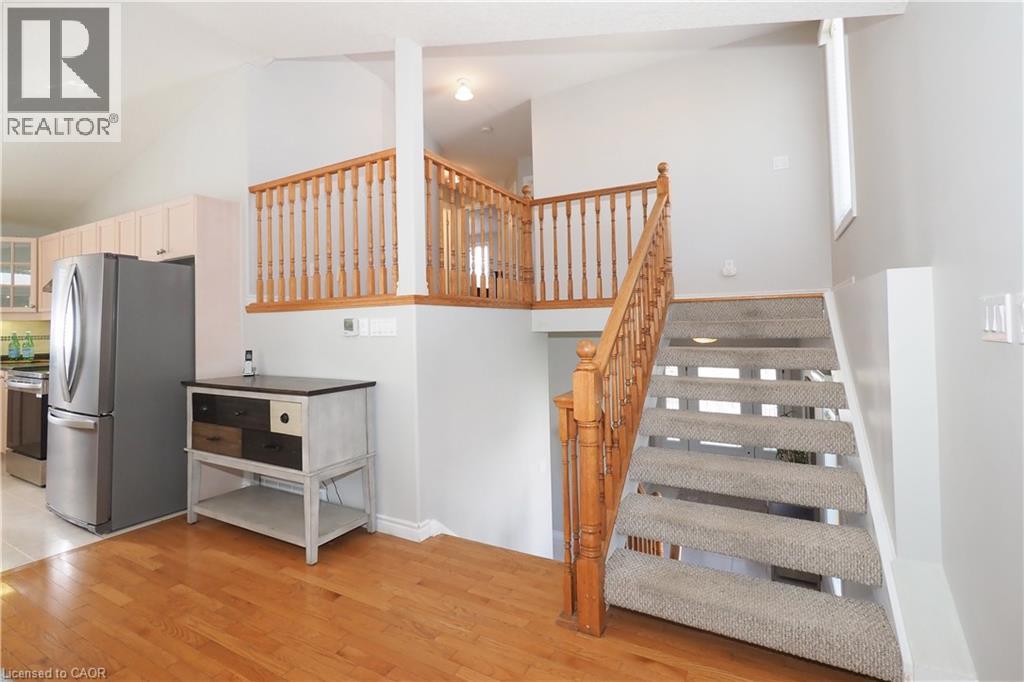 40 Dineen Court, Kitchener, Ontario  N2B 3X3 - Photo 19 - 40826392