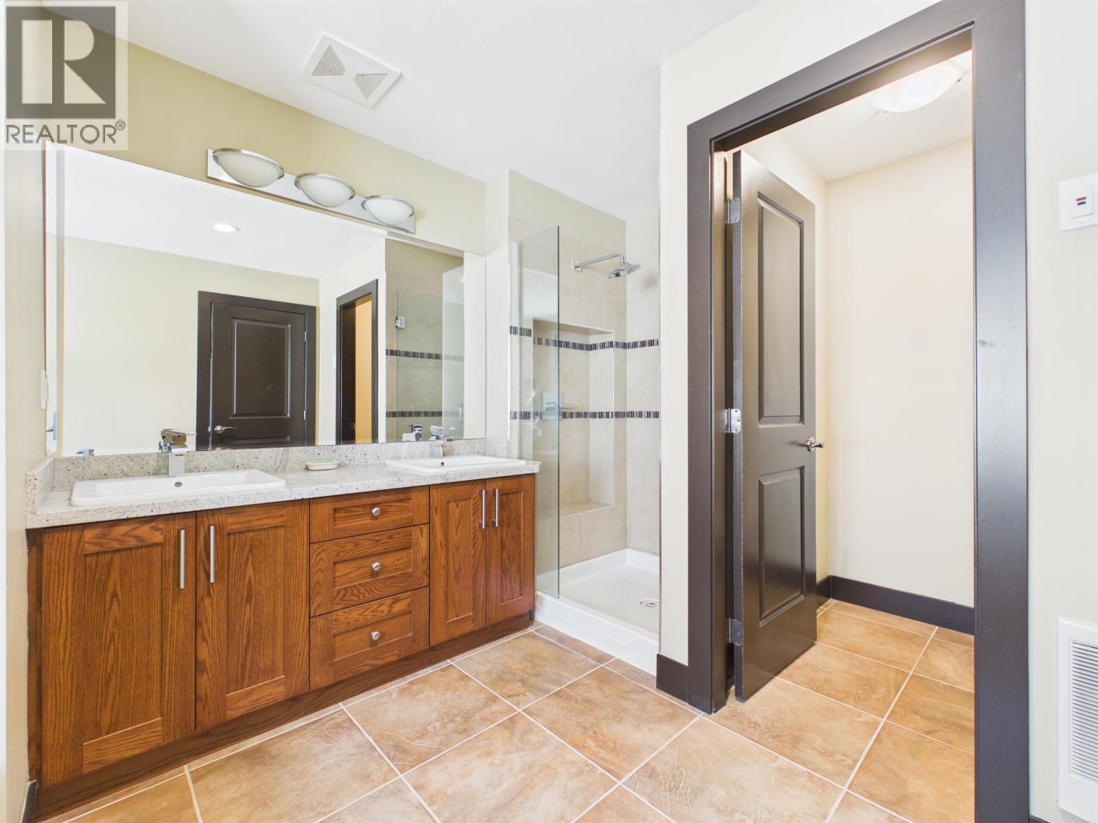 3351 Canary Place, Coquitlam, British Columbia  V3E 0E1 - Photo 30 - R3122937