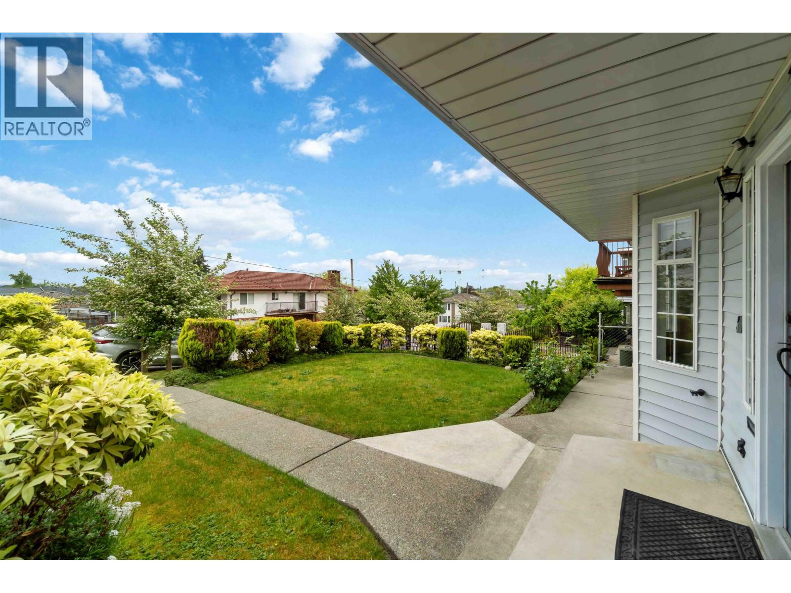 3926 Kaslo Street, Vancouver, British Columbia  V5R 2B3 - Photo 4 - R3123072