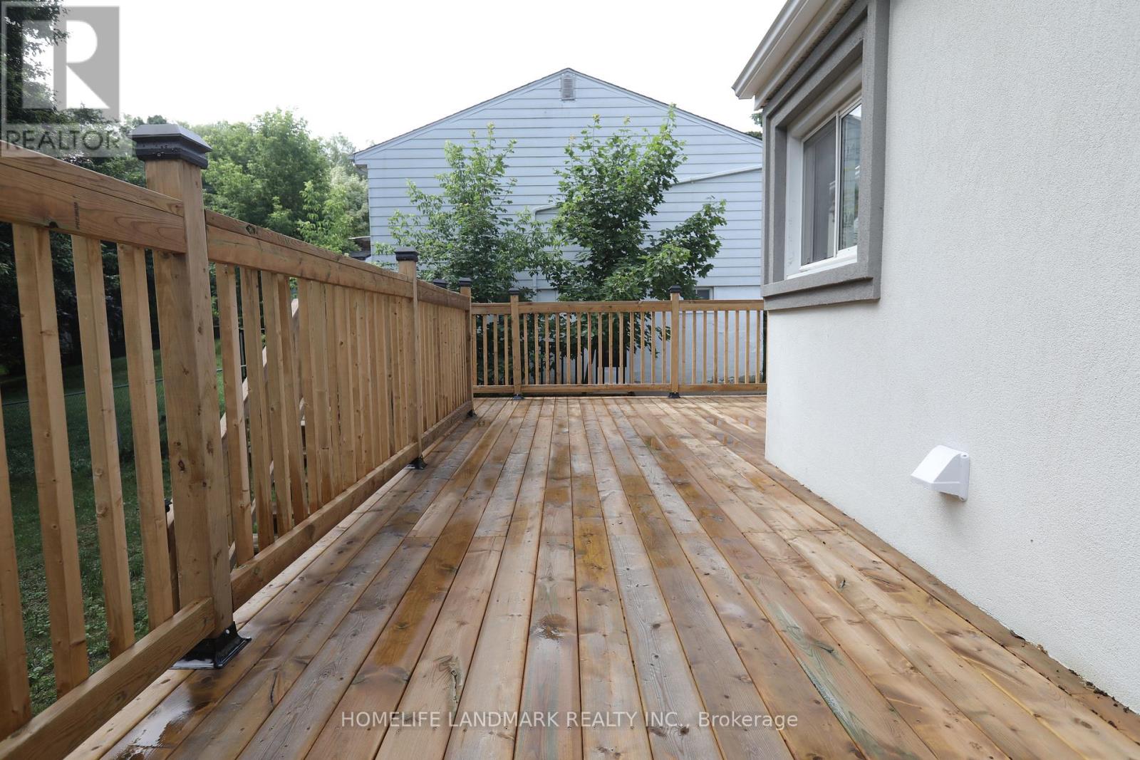 181 Newton Street E, Newmarket, Ontario  L3Y 3K6 - Photo 3 - N13119954