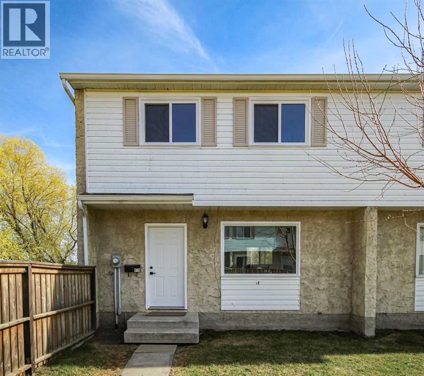 F1, 35 Nash Street, Red Deer, Alberta  T4P 1X9 - Photo 1 - A2292482