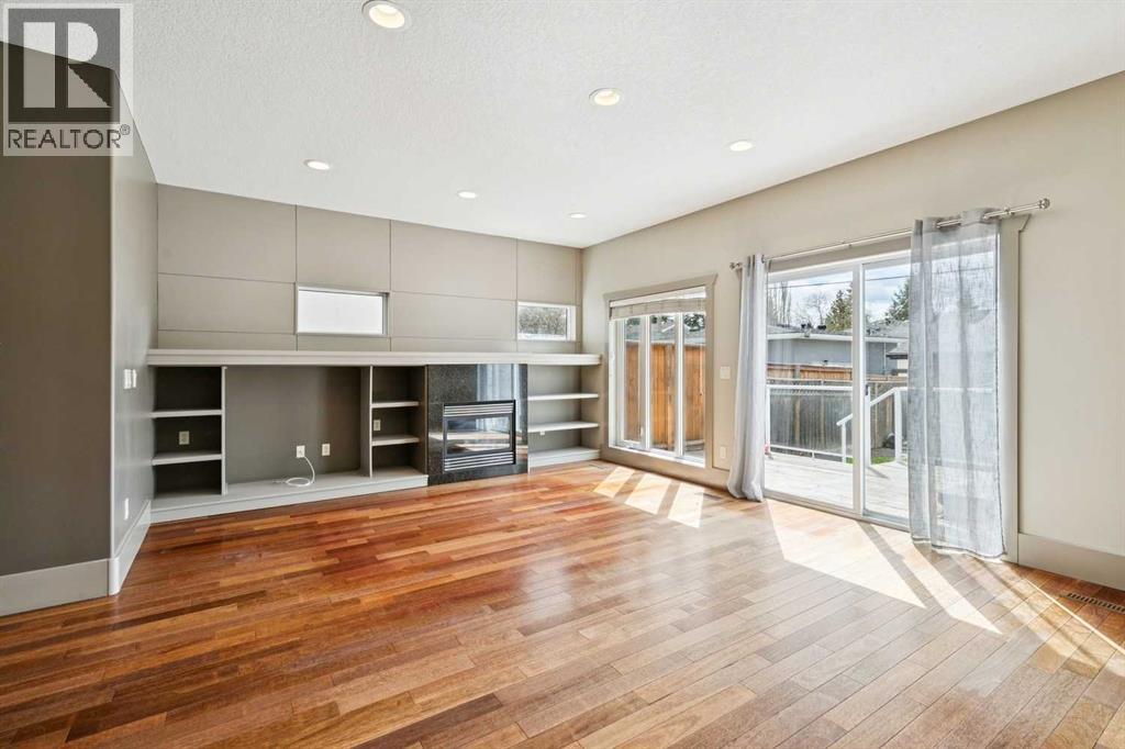 229 29 Avenue Ne, Calgary, Alberta  T2E 2C2 - Photo 10 - A2308717