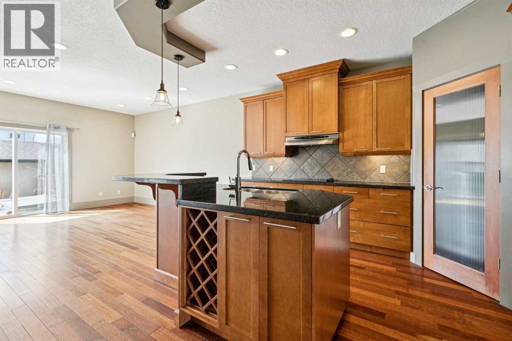 229 29 Avenue Ne, Calgary, Alberta  T2E 2C2 - Photo 6 - A2308717