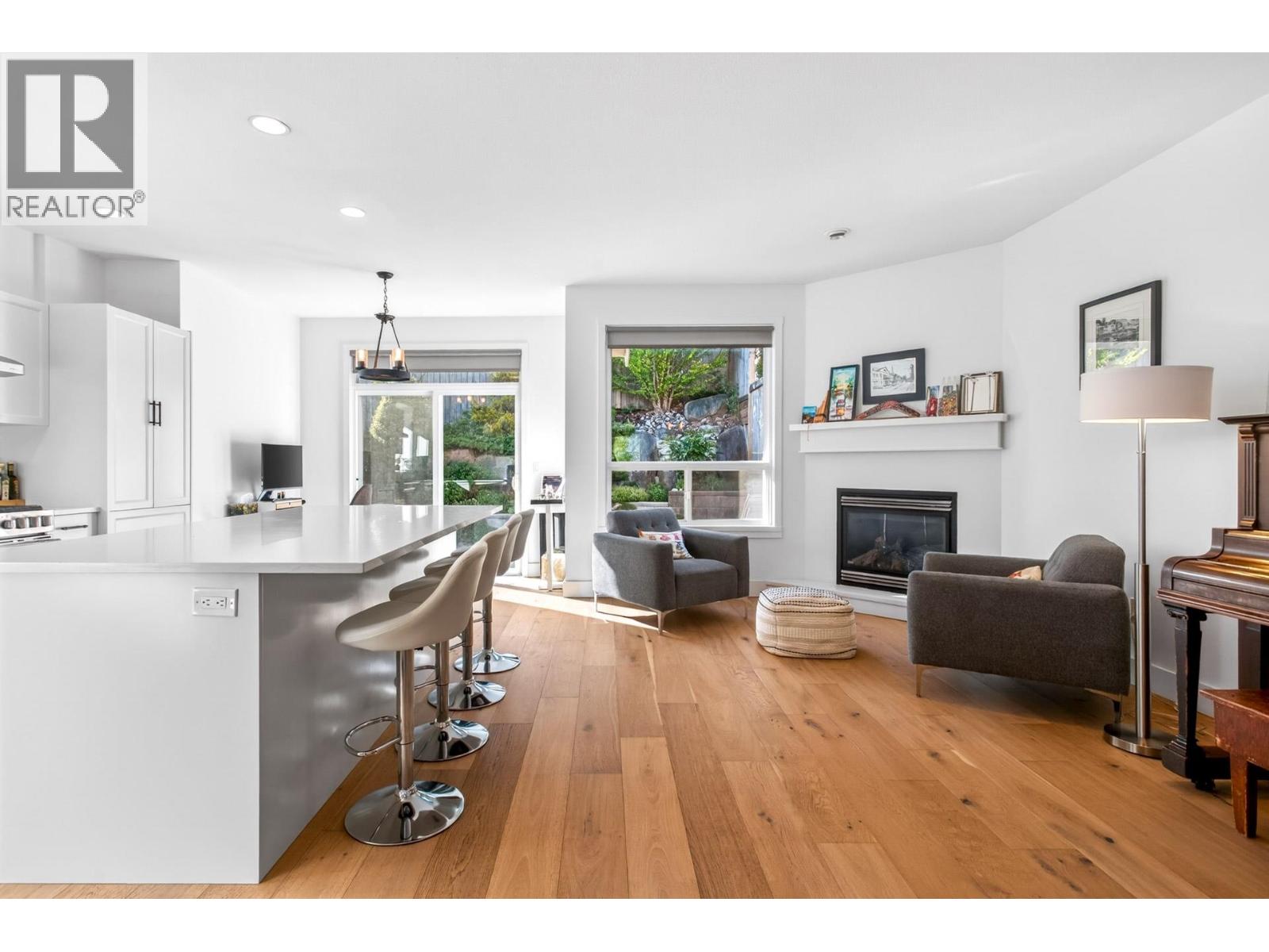 101 Forest Park Way, Port Moody, British Columbia  V3H 5J4 - Photo 9 - R3122951