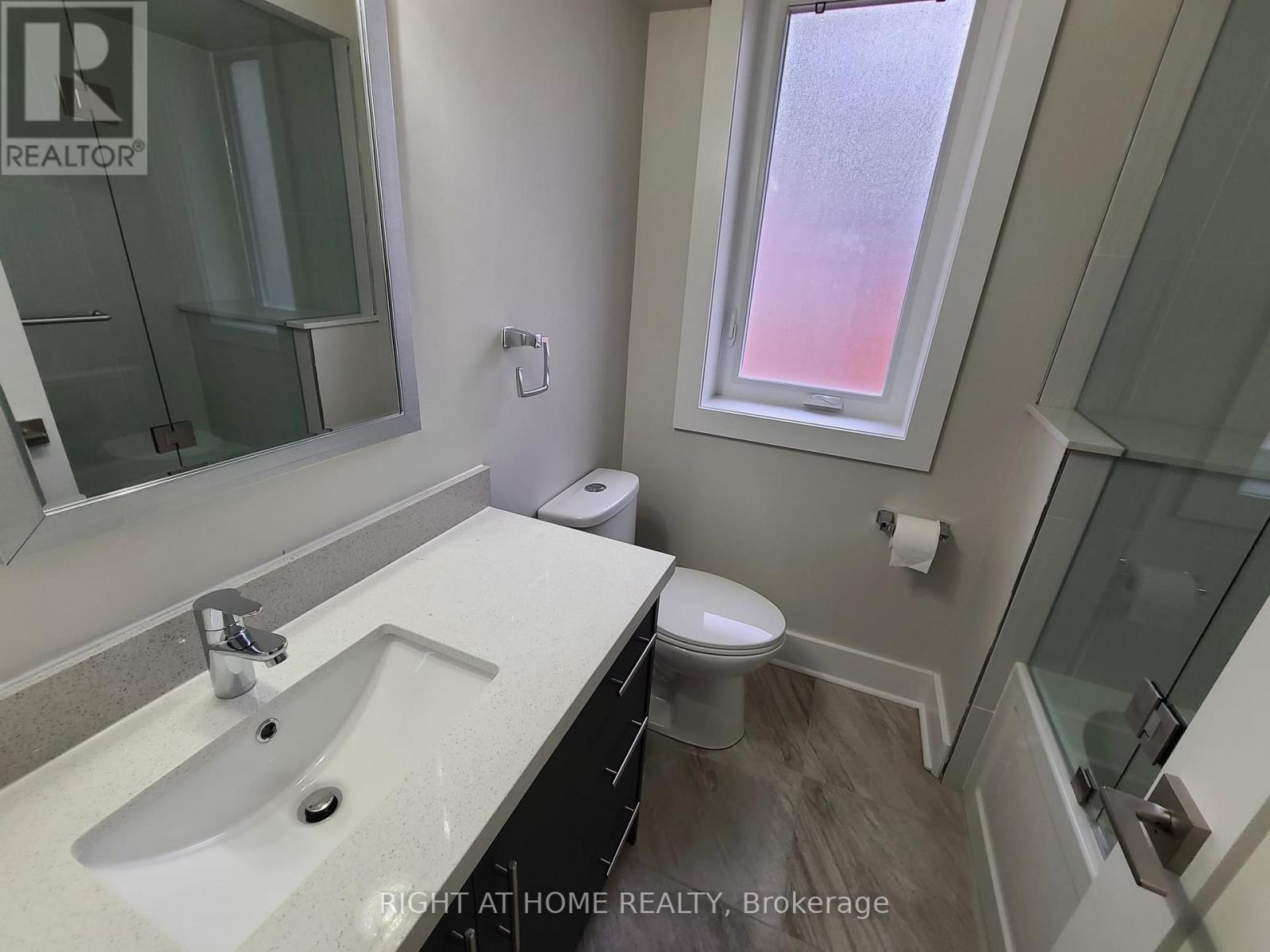 154 Rosemount Avenue, Toronto, Ontario M9N 3B9 - Photo 8 - W13119936