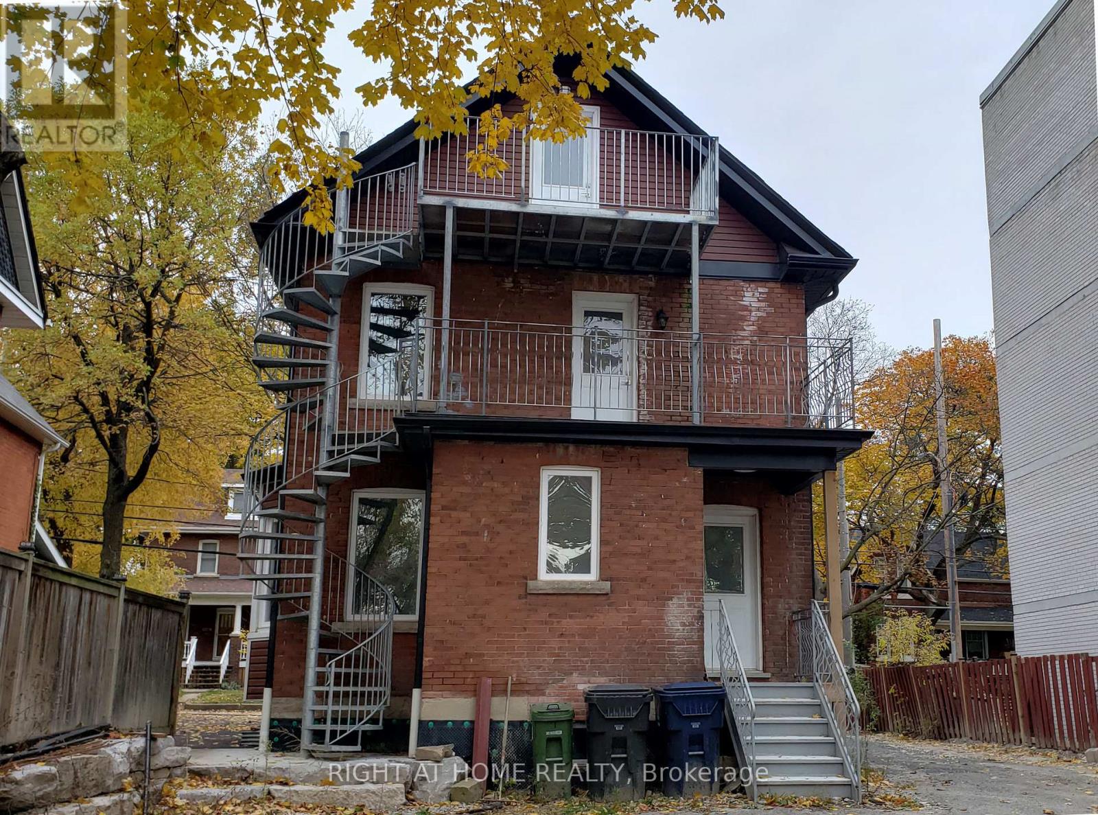 154 Rosemount Avenue, Toronto, Ontario M9N 3B9 - Photo 9 - W13119936