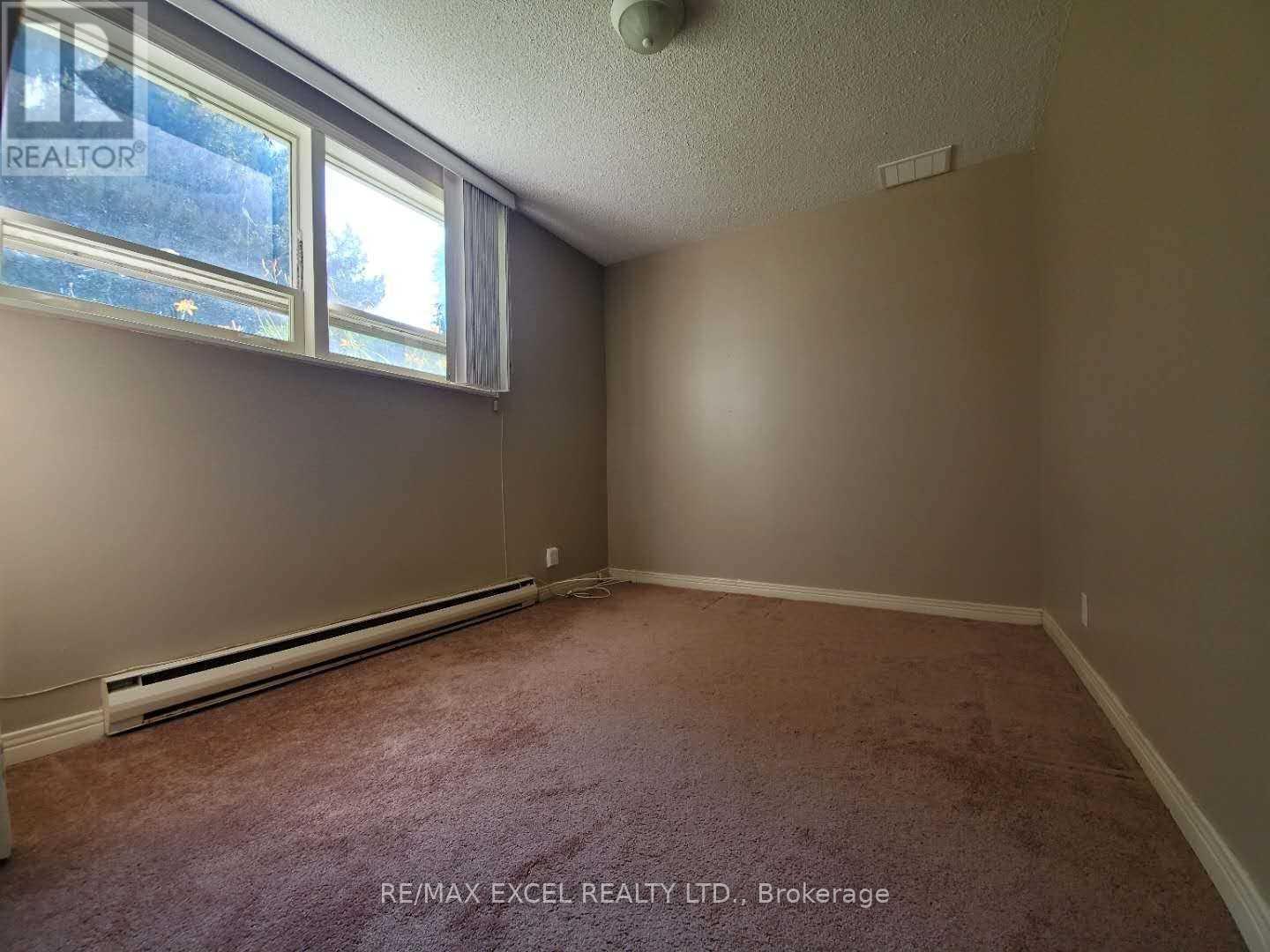 157 Fenn Avenue, Toronto, Ontario  M2P 1X8 - Photo 23 - C12941414