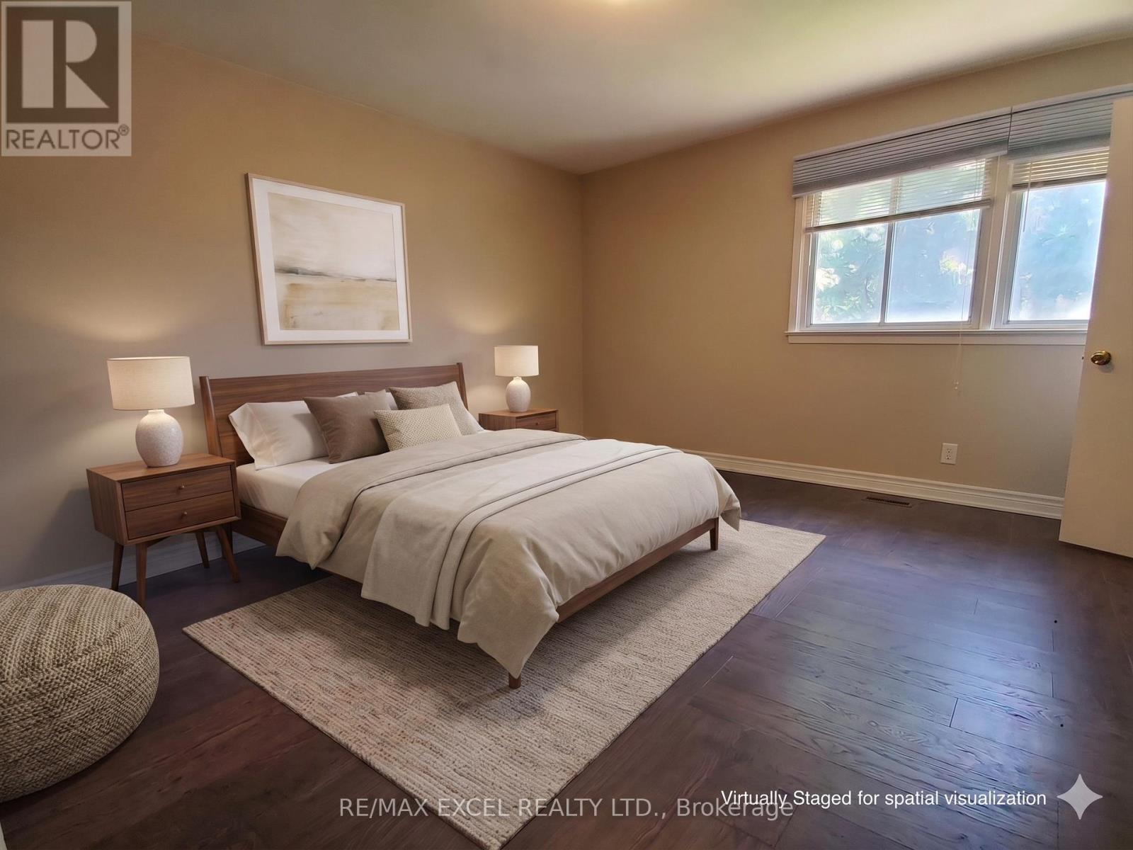 157 Fenn Avenue, Toronto, Ontario  M2P 1X8 - Photo 9 - C12941414