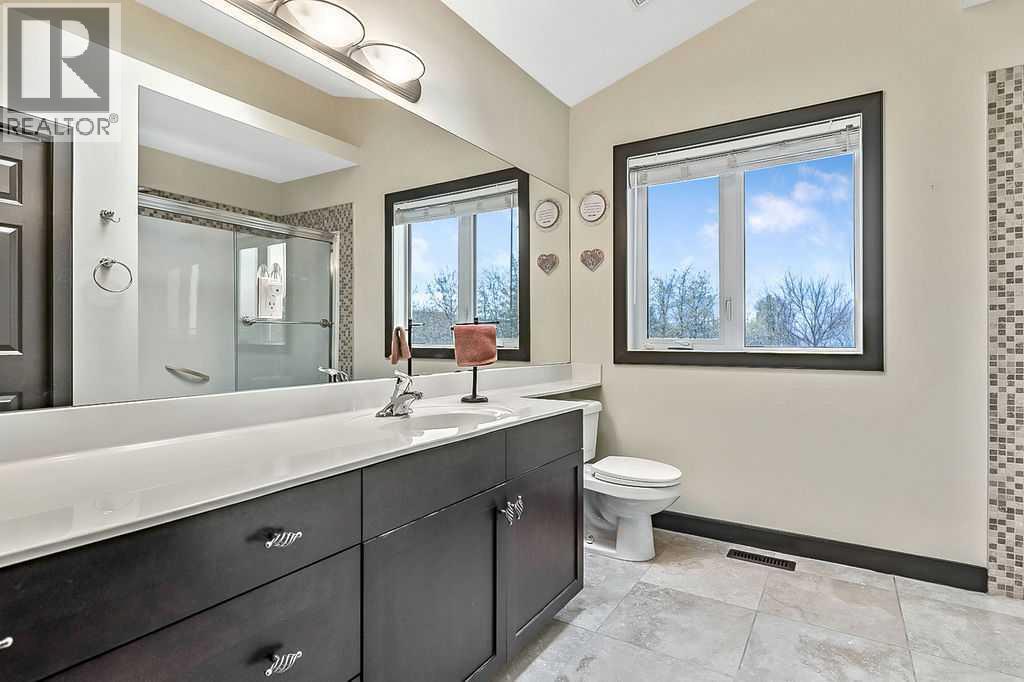 263 Willow Ridge Manor SW, Diamond Valley, Alberta  T0L 0H0 - Photo 17 - A2292077