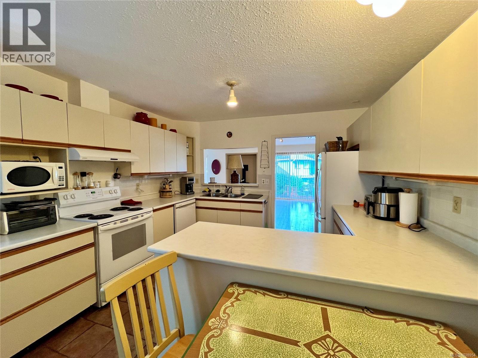 3 130 Corbett Rd, Salt Spring, British Columbia  V8K 1T2 - Photo 5 - 1028954