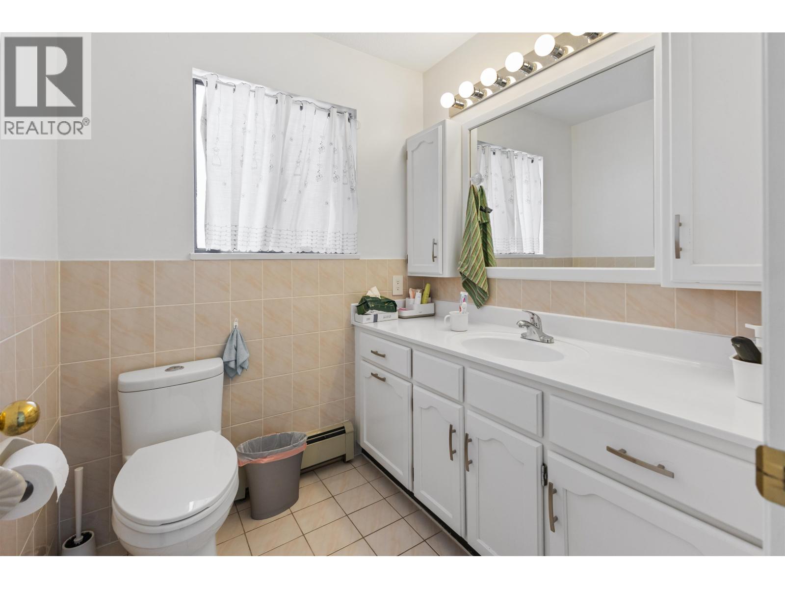 189 W 46th Avenue, Vancouver, British Columbia  V5Y 2X1 - Photo 23 - R3122059