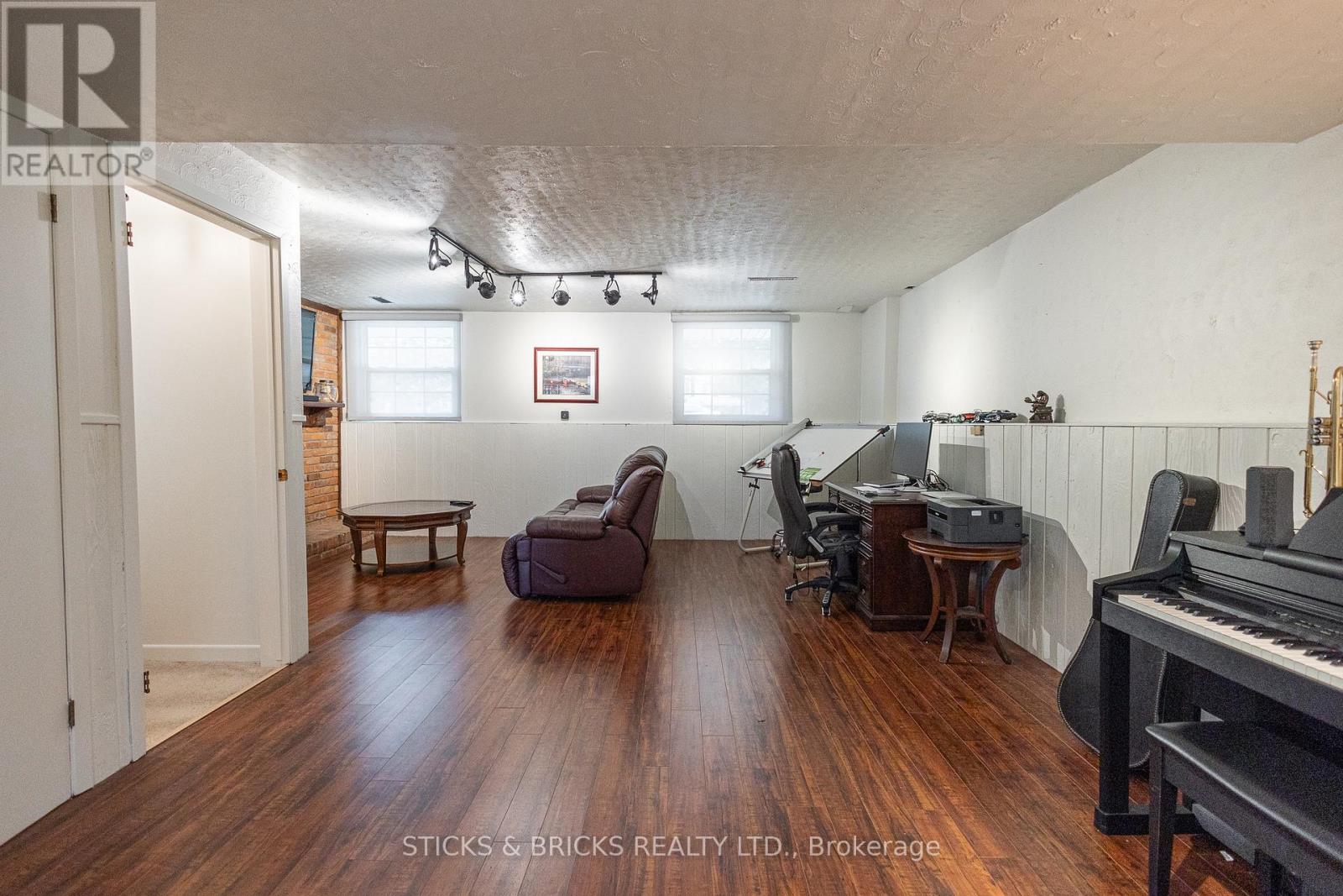 477 Dorchester Street, Niagara-On-The-Lake, Ontario  L0S 1J0 - Photo 19 - X13115366