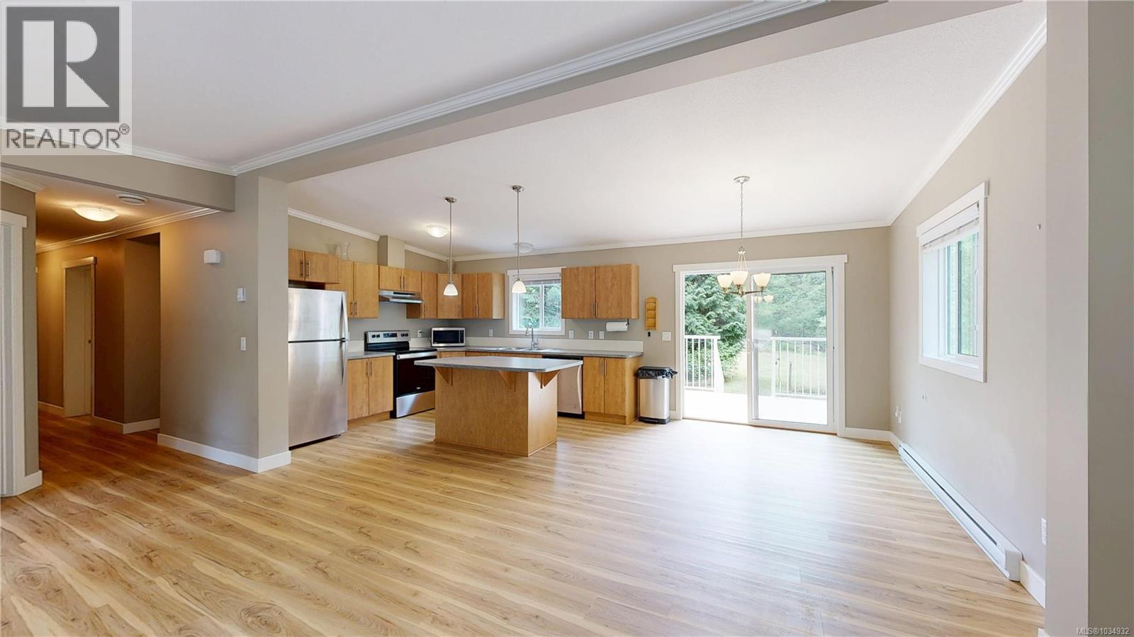 601 Wildwood Cres, Gabriola Island, British Columbia  V0R 1X4 - Photo 5 - 1034932