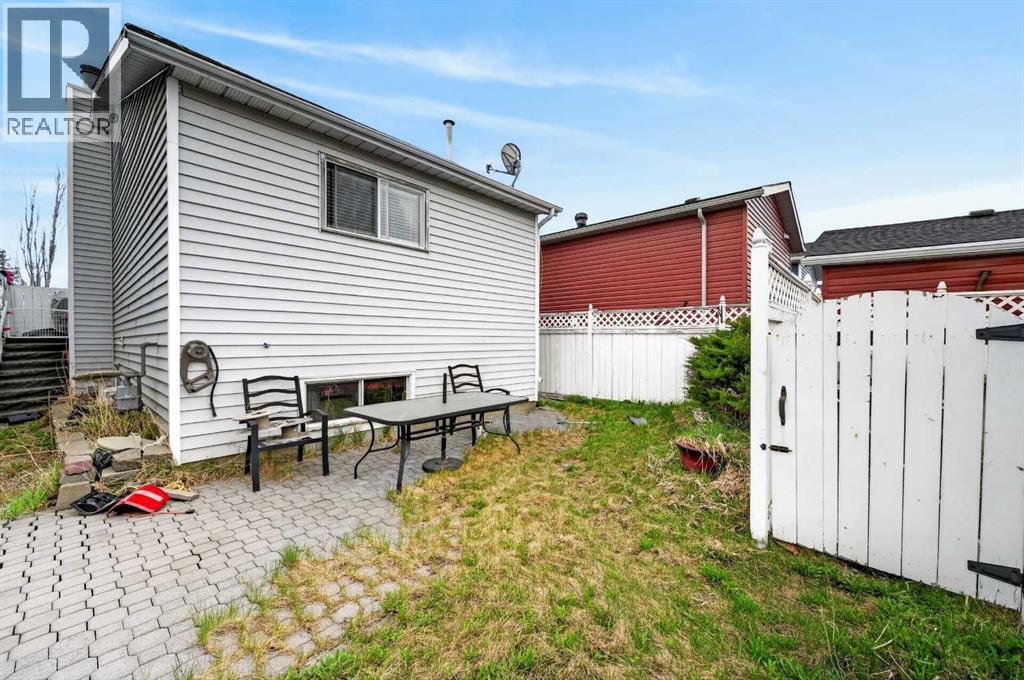 18 Falmere Way Ne, Calgary, Alberta  T3J 2Z2 - Photo 10 - A2310115