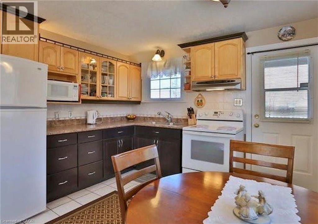 92 Pattandon Avenue Unit# B, Kitchener, Ontario  N2M 3S5 - Photo 6 - 40828326