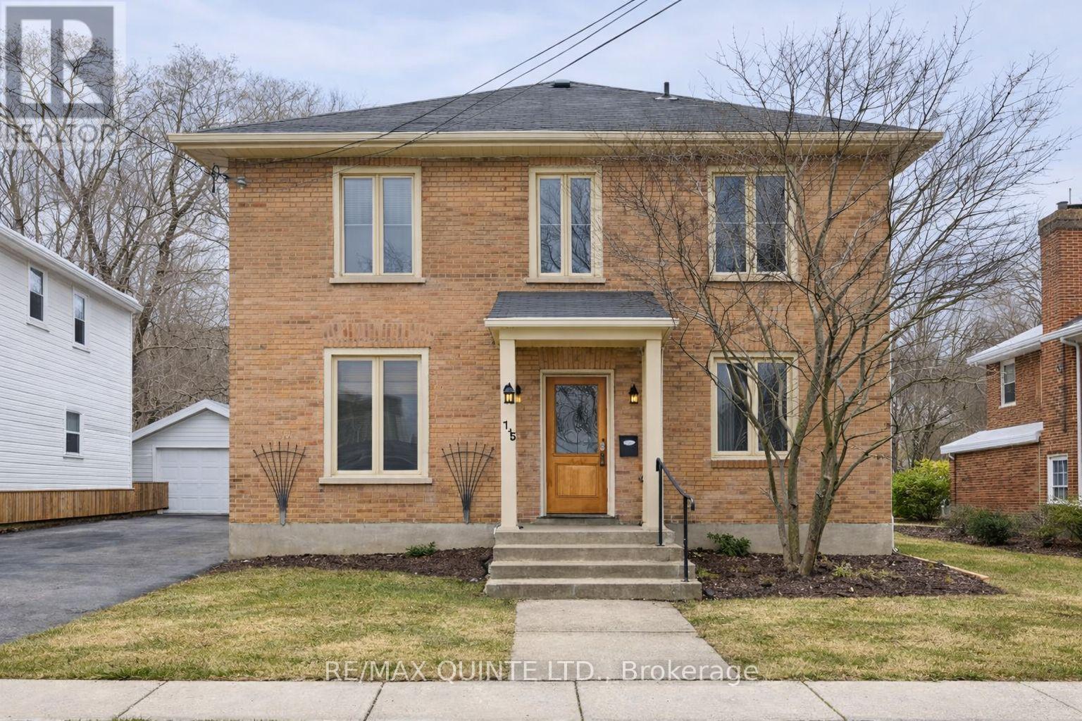 185 Foster Avenue, Belleville, Ontario  K8N 3P8 - Photo 1 - X13119984