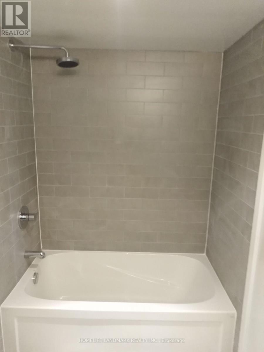 2604 - 6 Sonic Way, Toronto, Ontario  M3C 0P1 - Photo 12 - C13119996