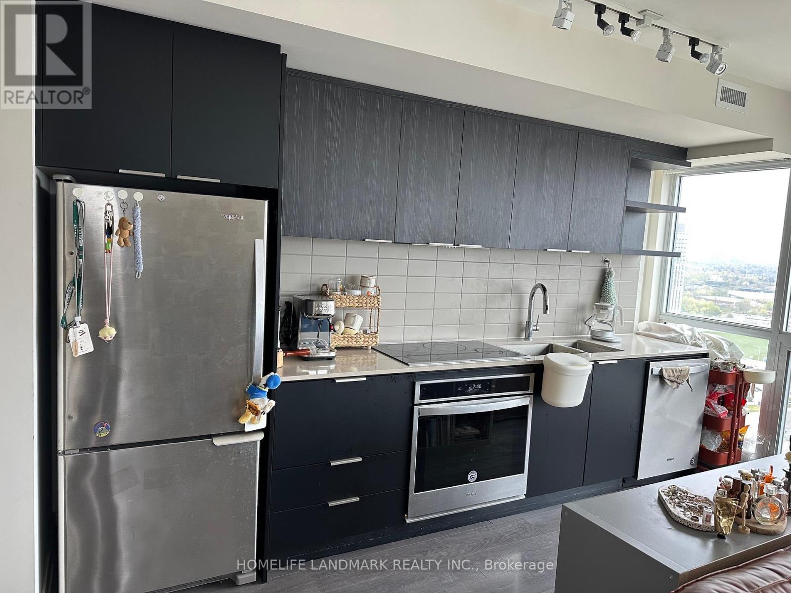 2604 - 6 Sonic Way, Toronto, Ontario  M3C 0P1 - Photo 4 - C13119996