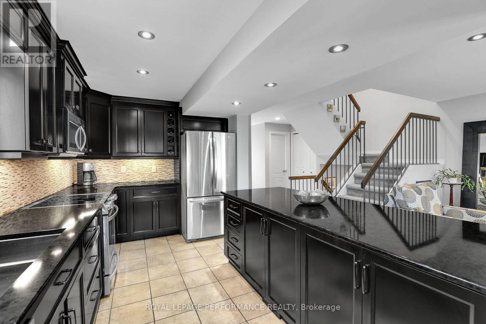 13 Shadetree Crescent, Ottawa, Ontario  K2E 7R3 - Photo 16 - X13119990