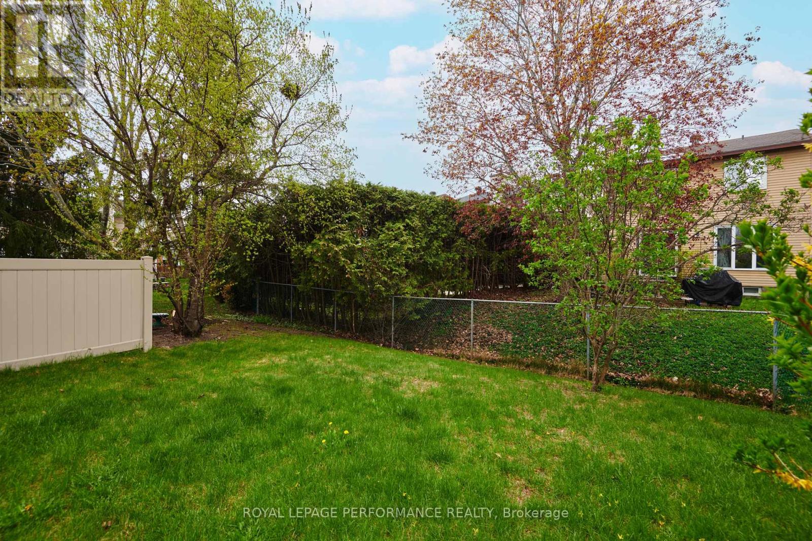 13 Shadetree Crescent, Ottawa, Ontario  K2E 7R3 - Photo 35 - X13119990
