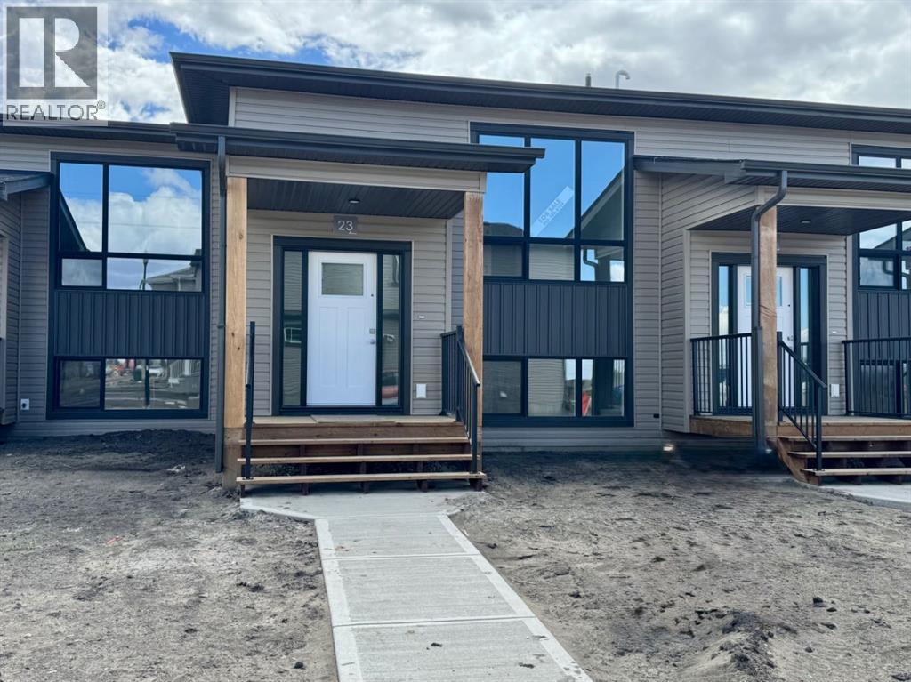 23 Louis Drive, Rural Red Deer County, Alberta  T4E 3E5 - Photo 1 - A2294615