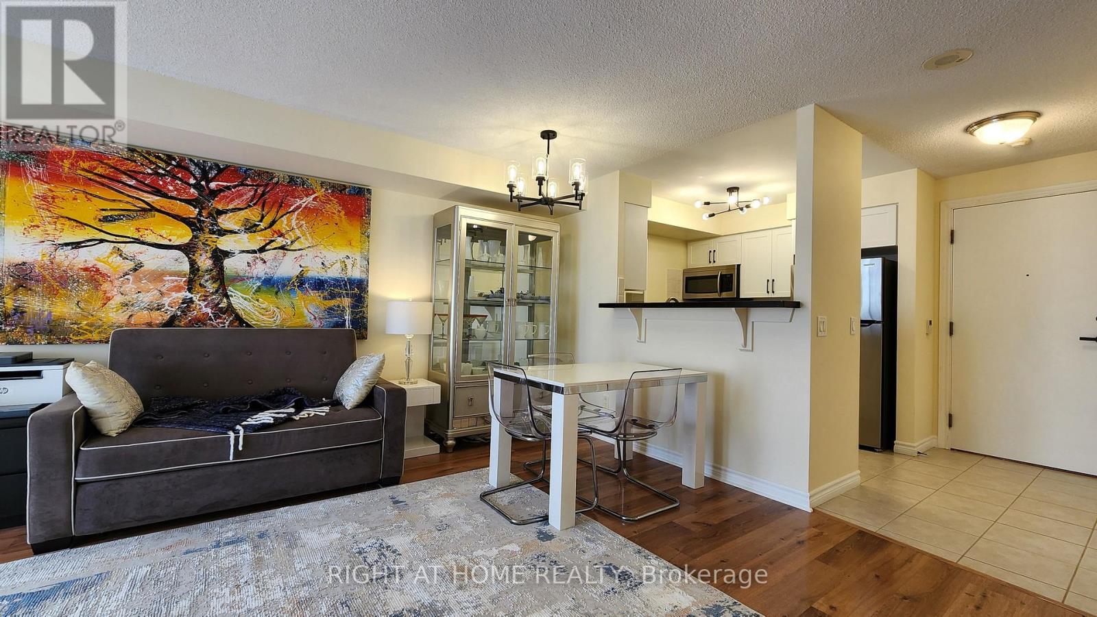 2422 - 700 Humberwood Boulevard, Toronto, Ontario  M9W 7J4 - Photo 14 - W13119986