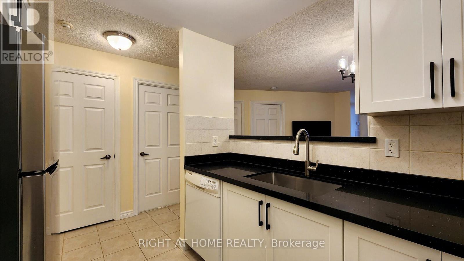 2422 - 700 Humberwood Boulevard, Toronto, Ontario  M9W 7J4 - Photo 7 - W13119986