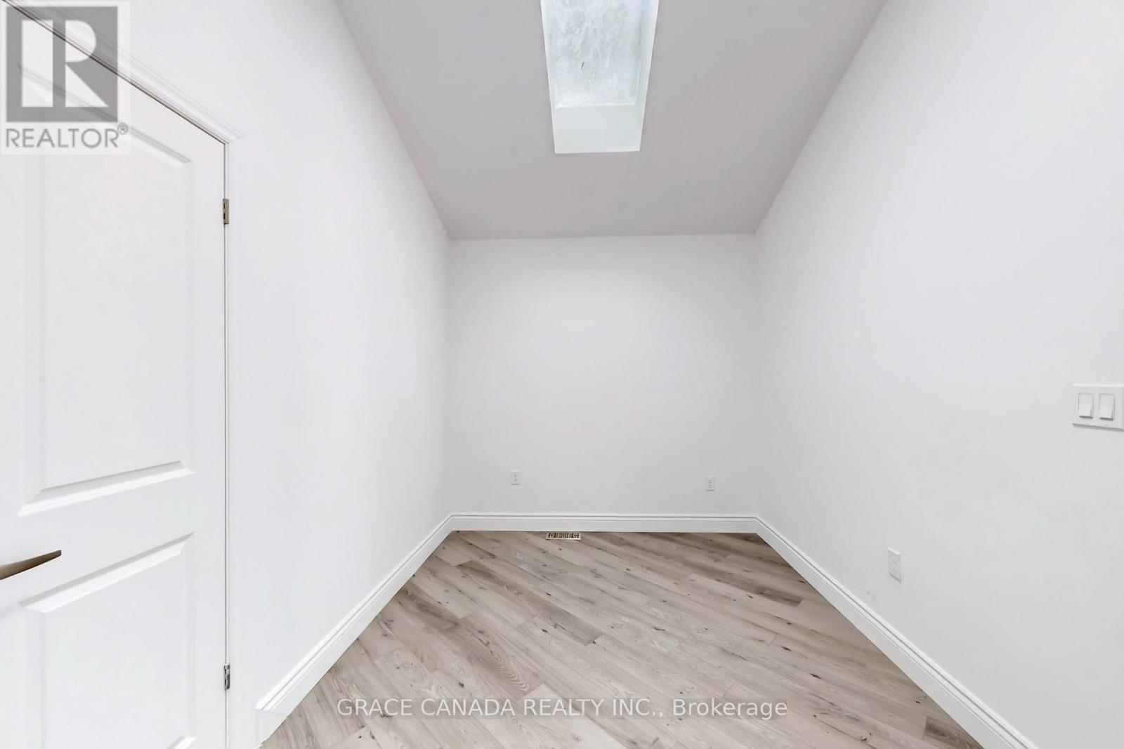 85 Albany Avenue, Hamilton, Ontario  L8H 2H4 - Photo 27 - X13119992