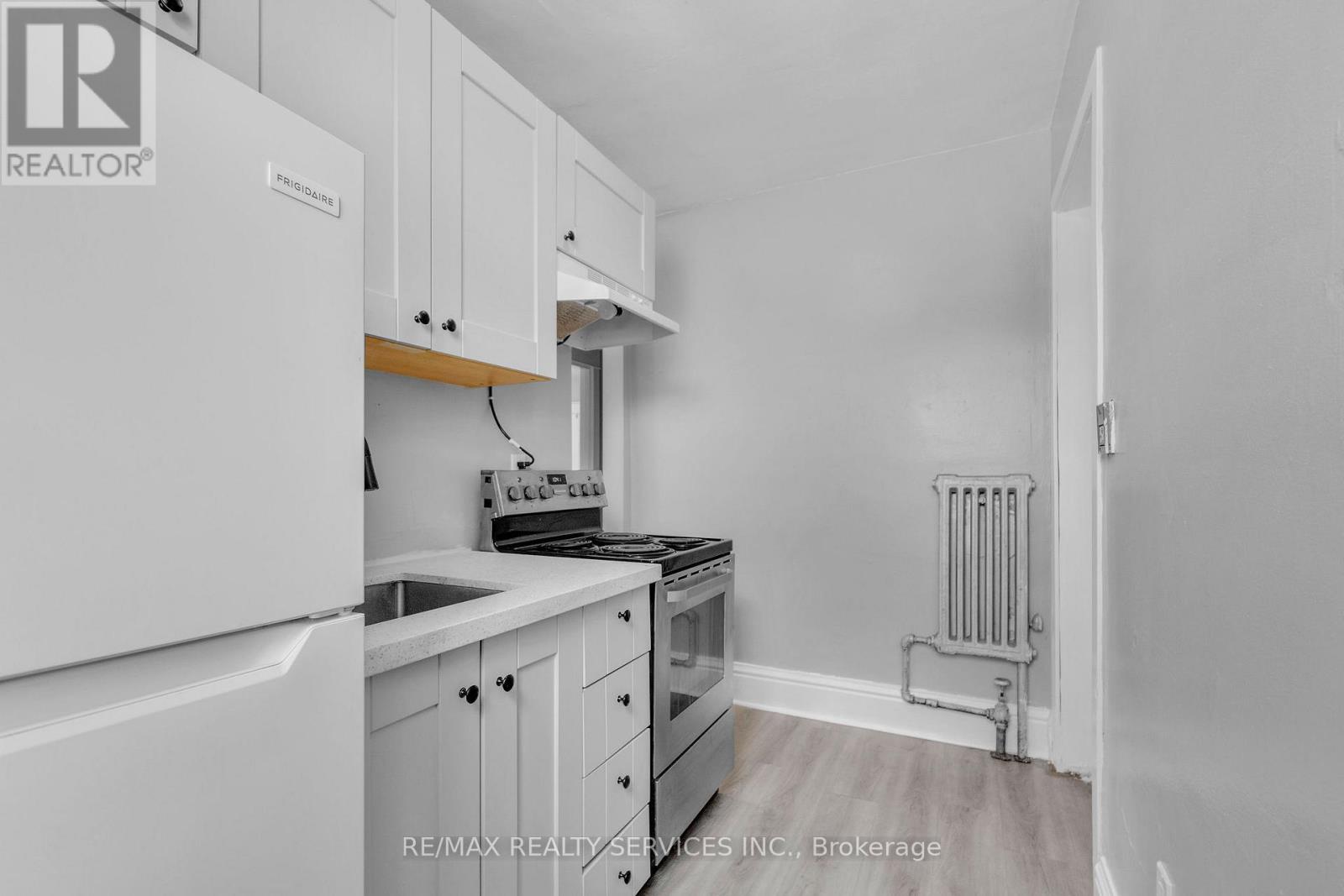 8 - 5 Fairholt Road N, Hamilton, Ontario  L8M 2S9 - Photo 11 - X13120008