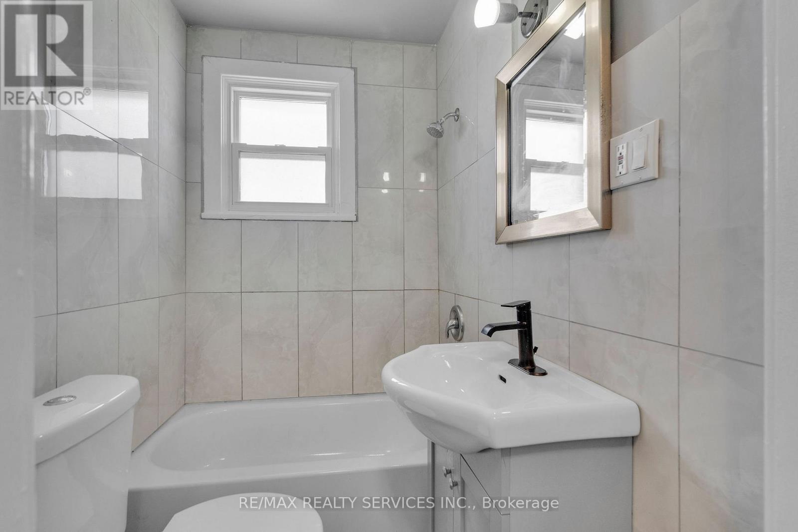 8 - 5 Fairholt Road N, Hamilton, Ontario  L8M 2S9 - Photo 15 - X13120008