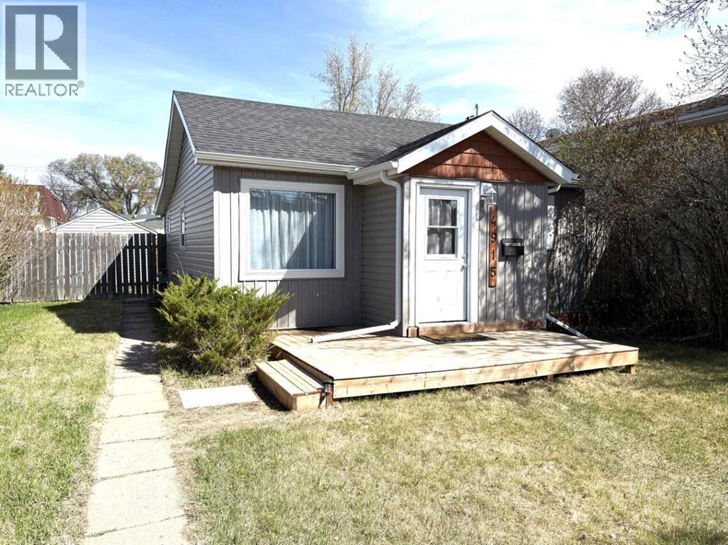 4915 46 Street, Camrose, Alberta  T4V 1G9 - Photo 1 - A2309305