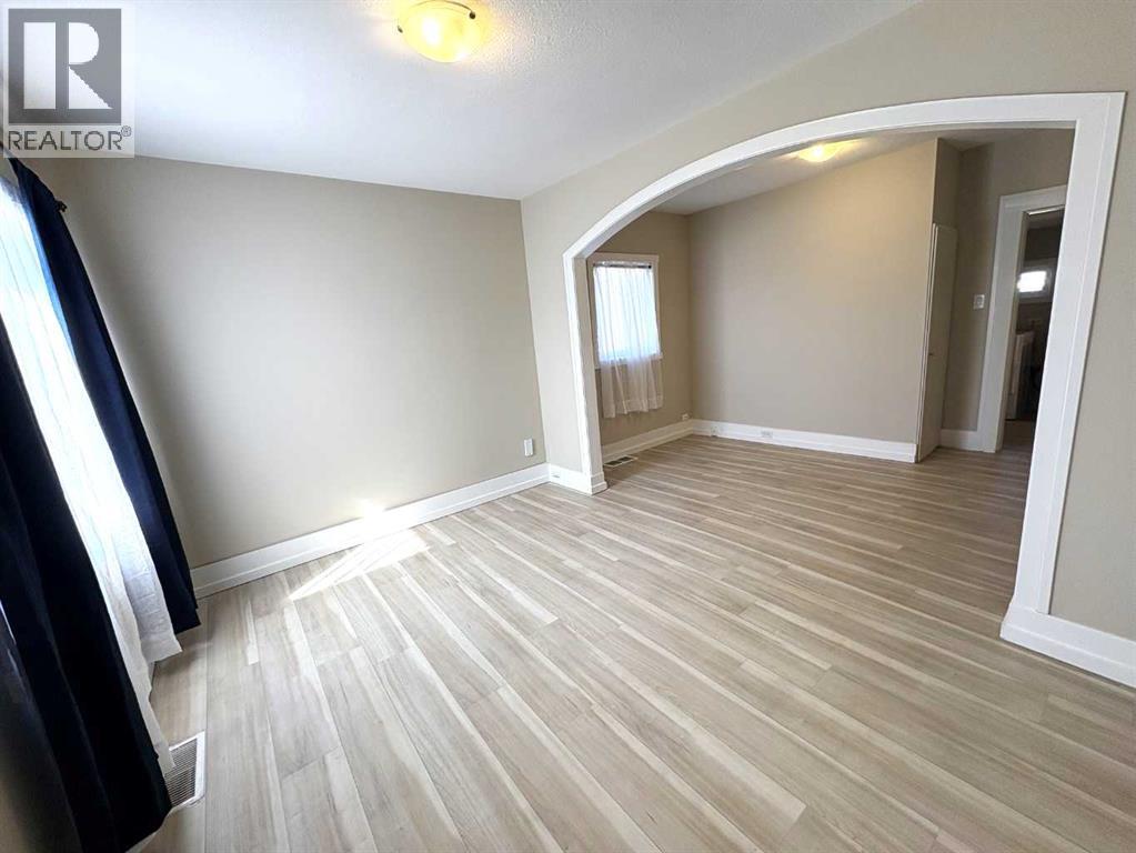 4915 46 Street, Camrose, Alberta  T4V 1G9 - Photo 16 - A2309305