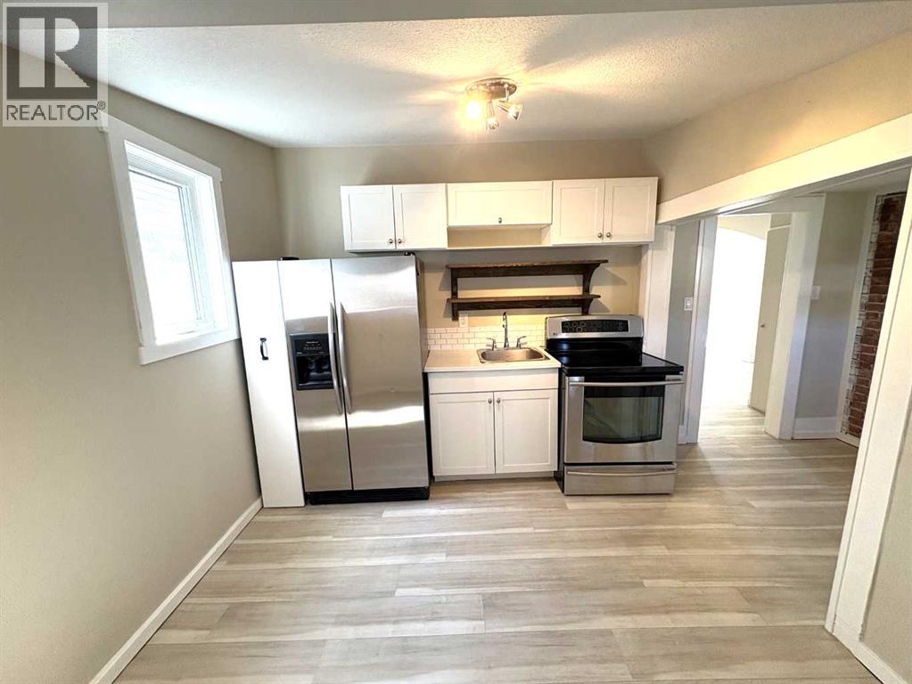4915 46 Street, Camrose, Alberta  T4V 1G9 - Photo 26 - A2309305