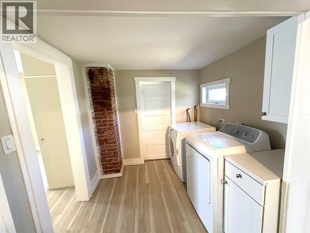 4915 46 Street, Camrose, Alberta  T4V 1G9 - Photo 30 - A2309305