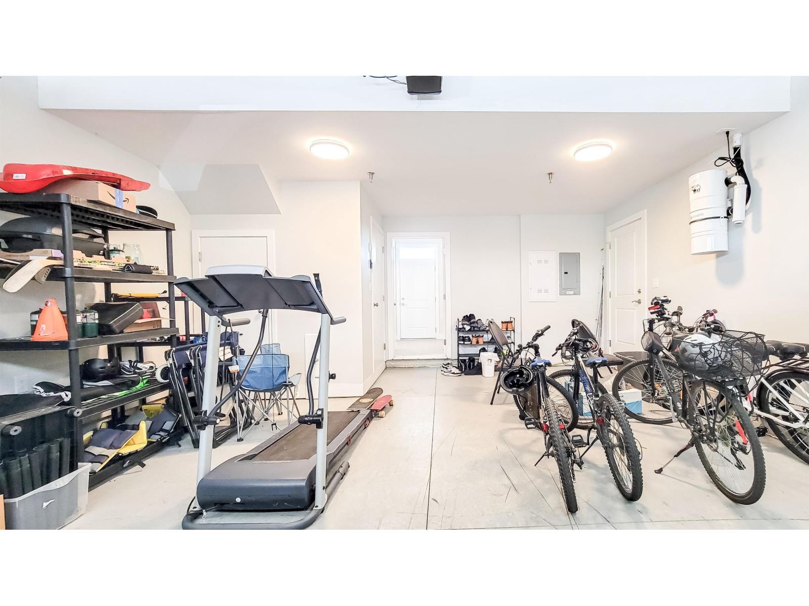 44486 Sherry Drive, Sardis South, Chilliwack, British Columbia  V2R 0R6 - Photo 31 - R3120677