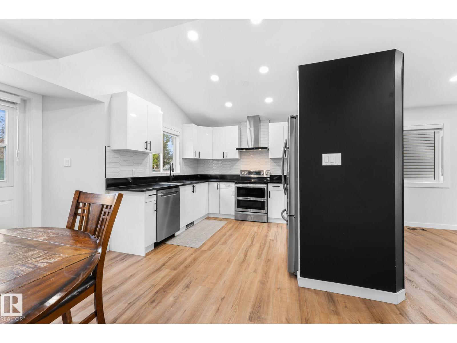 362 Blackburn Dr E Sw, Edmonton, Alberta  T6W 1B8 - Photo 19 - E4487299