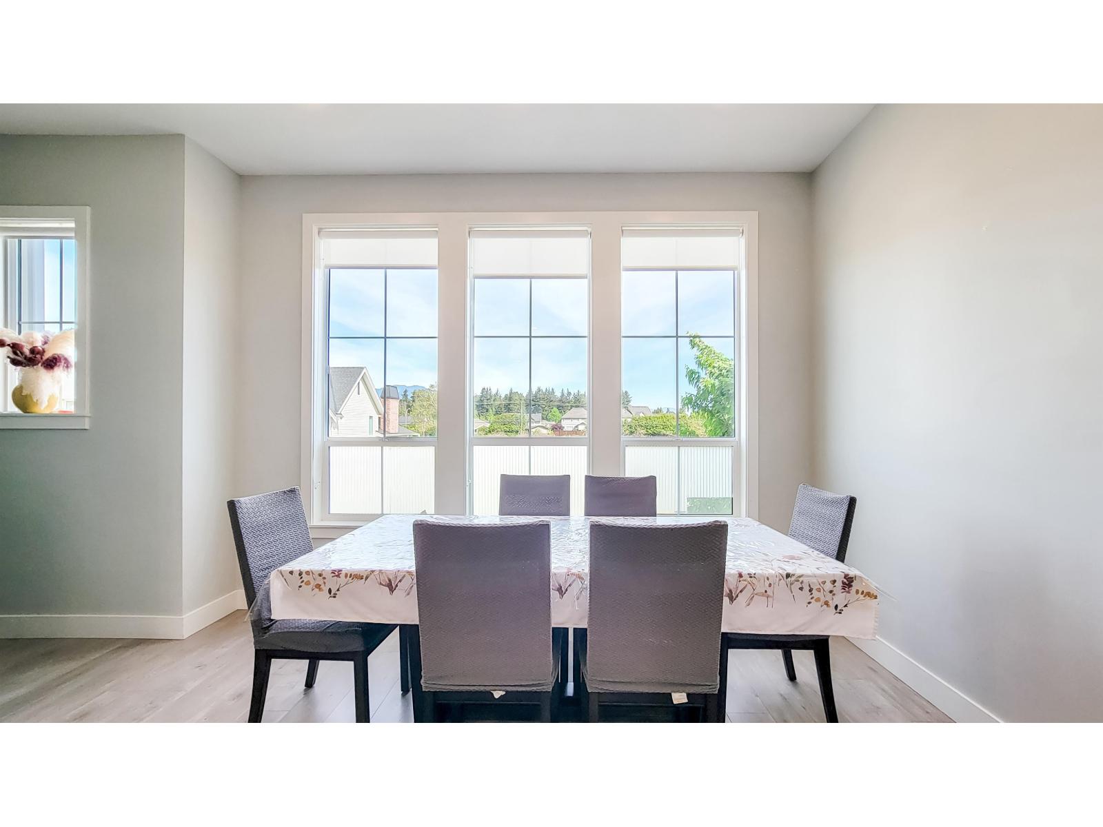 44486 Sherry Drive, Sardis South, Chilliwack, British Columbia  V2R 0R6 - Photo 10 - R3120677