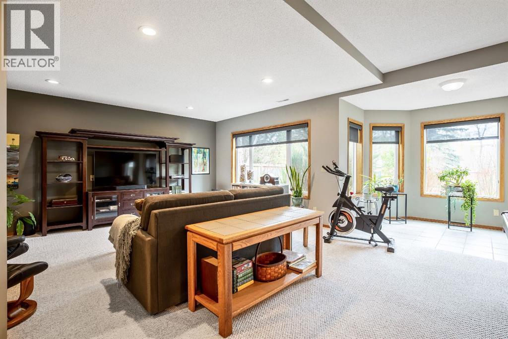 120 Bow Meadows Drive, Cochrane, Alberta  T4C 1N3 - Photo 32 - A2300856