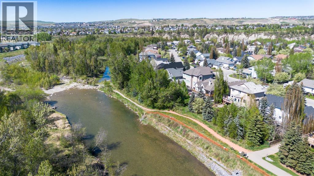 120 Bow Meadows Drive, Cochrane, Alberta  T4C 1N3 - Photo 49 - A2300856
