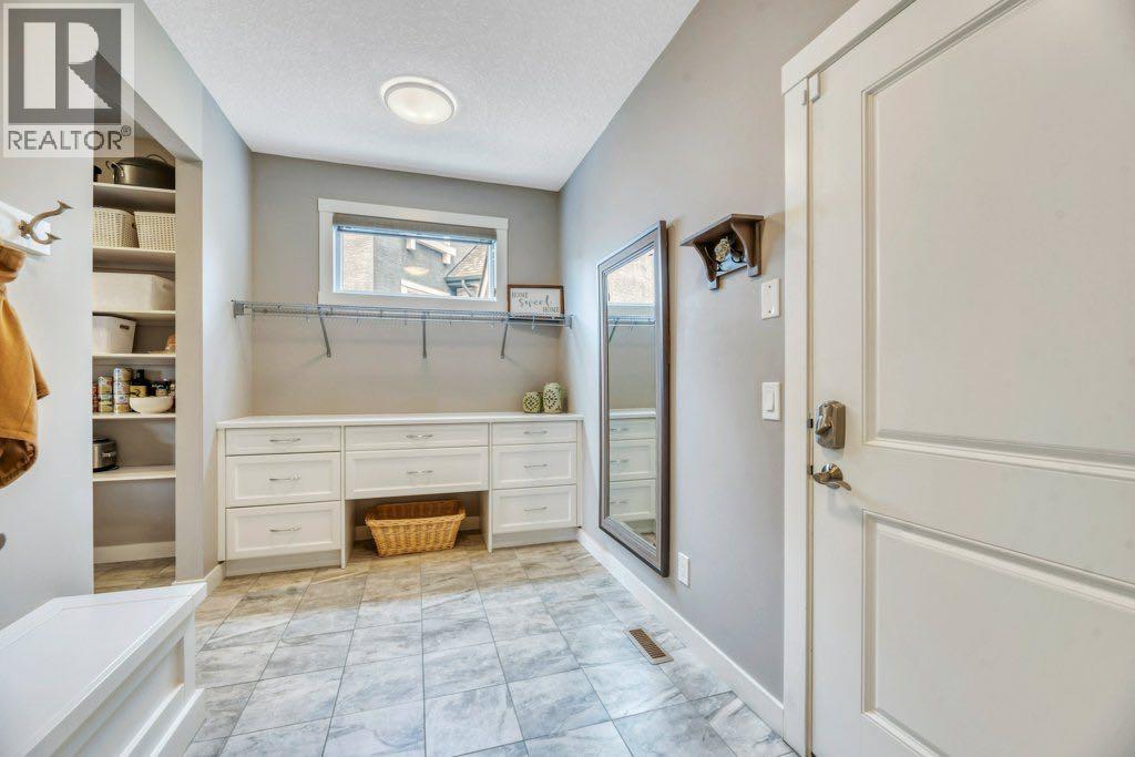 143 Stonemere Green, Chestermere, Alberta  T1X 0S2 - Photo 18 - A2305755