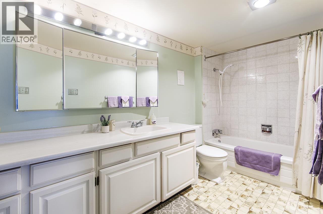 309 1385 Draycott Road, North Vancouver, British Columbia  V7J 3K9 - Photo 13 - R3123079