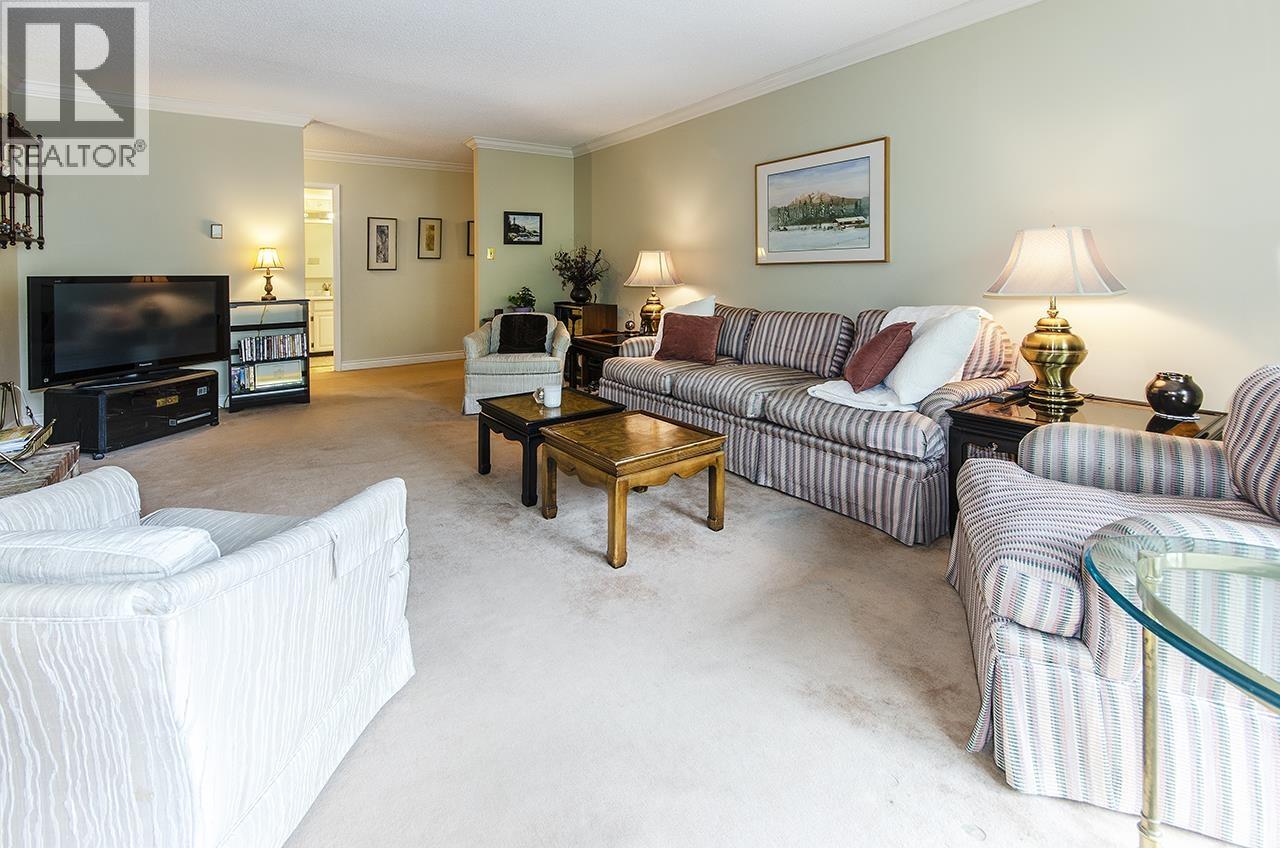 309 1385 Draycott Road, North Vancouver, British Columbia  V7J 3K9 - Photo 4 - R3123079