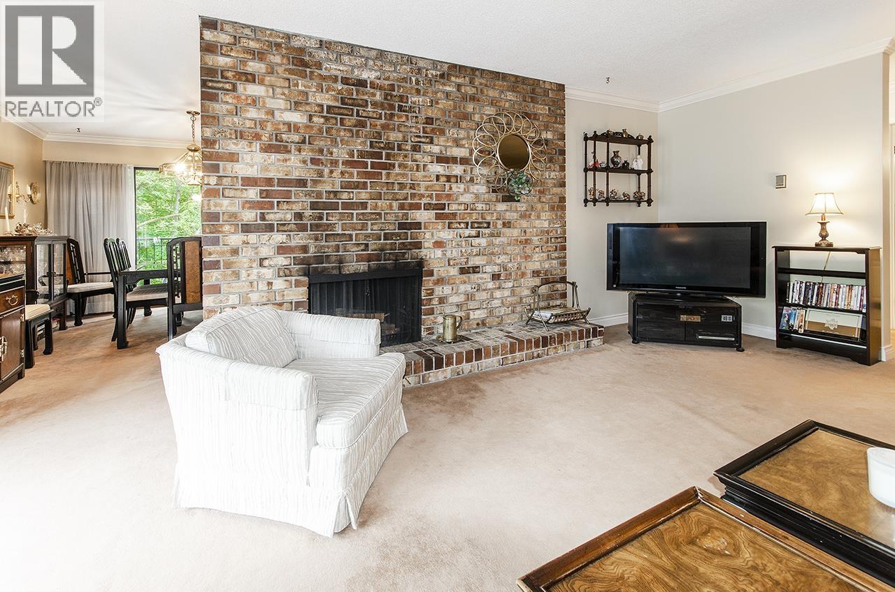 309 1385 Draycott Road, North Vancouver, British Columbia  V7J 3K9 - Photo 6 - R3123079