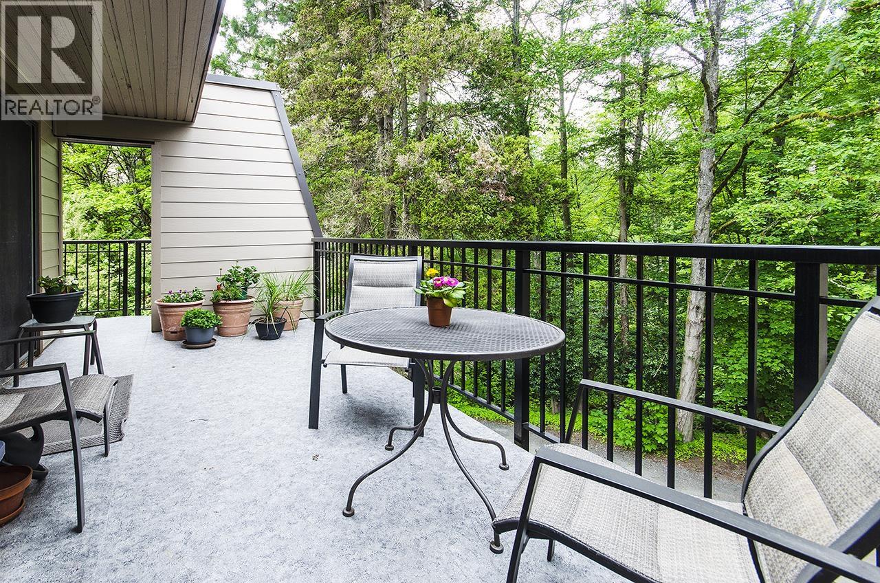 309 1385 Draycott Road, North Vancouver, British Columbia  V7J 3K9 - Photo 8 - R3123079