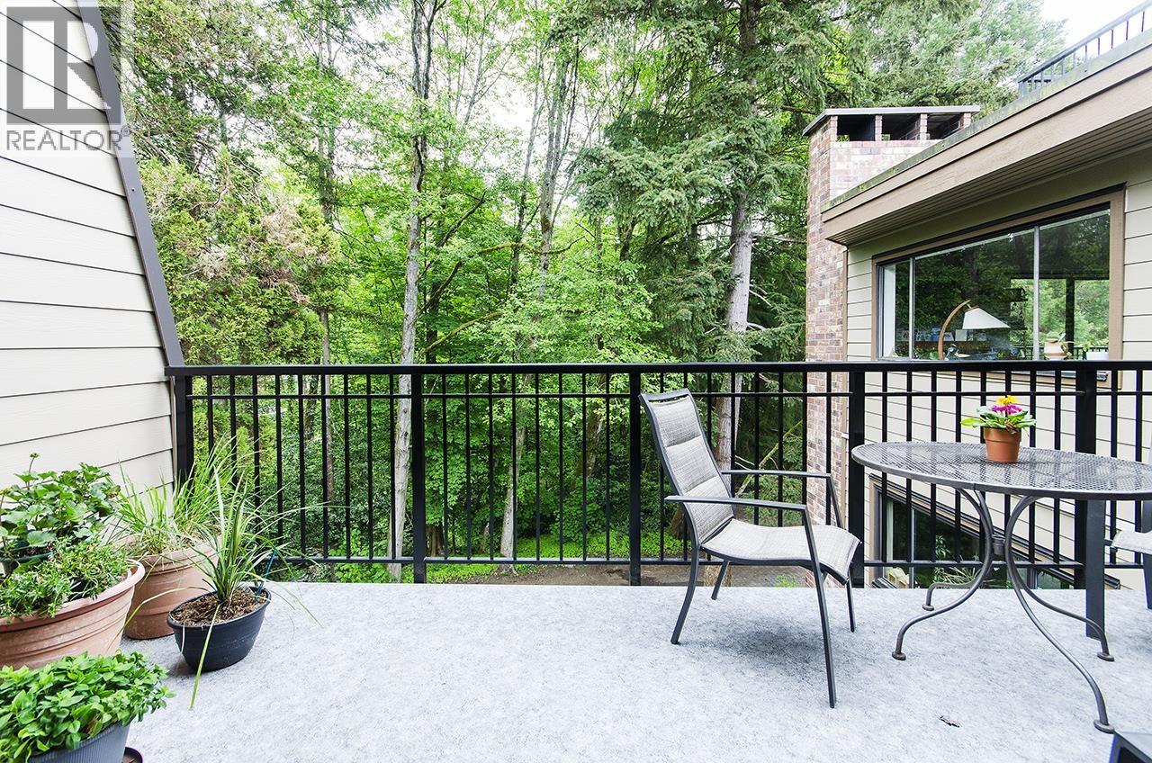309 1385 Draycott Road, North Vancouver, British Columbia  V7J 3K9 - Photo 9 - R3123079