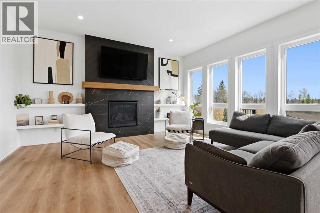 223 Ellington Crescent, Red Deer, Alberta  T4P 3E1 - Photo 4 - A2309988