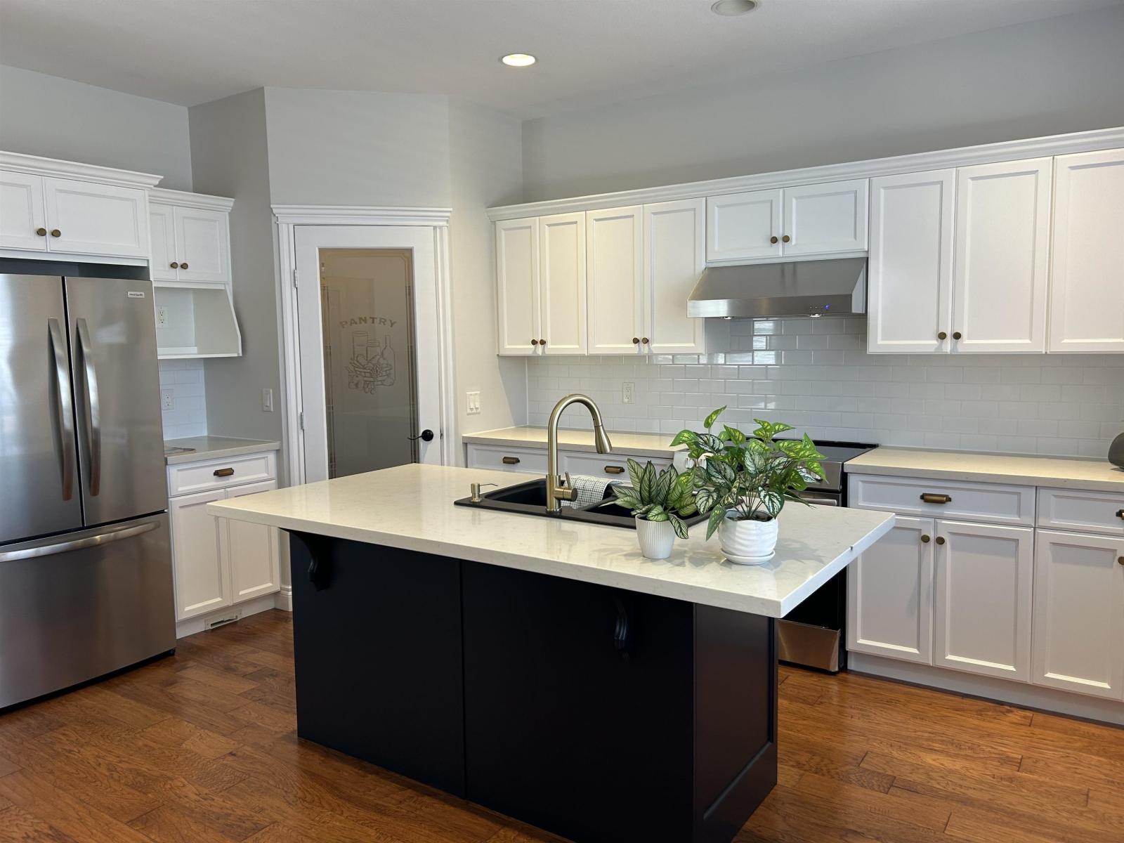 32663 Appleby Court, Mission, British Columbia  V4S 0A5 - Photo 3 - R3122204