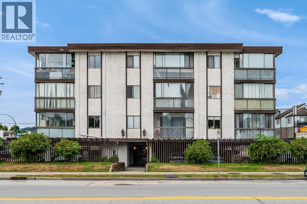 203 2425 SHAUGHNESSY STREET, Port Coquitlam, British Columbia