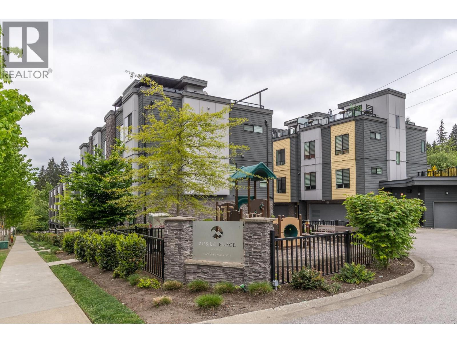 102 3503 GISLASON AVENUE, Coquitlam, British Columbia
