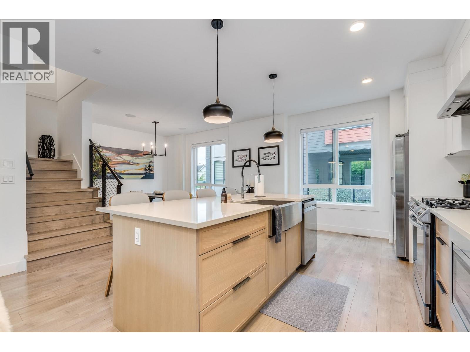 102 3503 Gislason Avenue, Coquitlam, British Columbia  V3E 0T1 - Photo 11 - R3122881